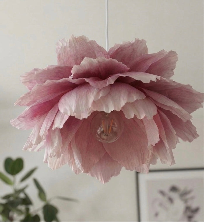 Magisk stemning med håndlagde papirlamper fra Noirmai
