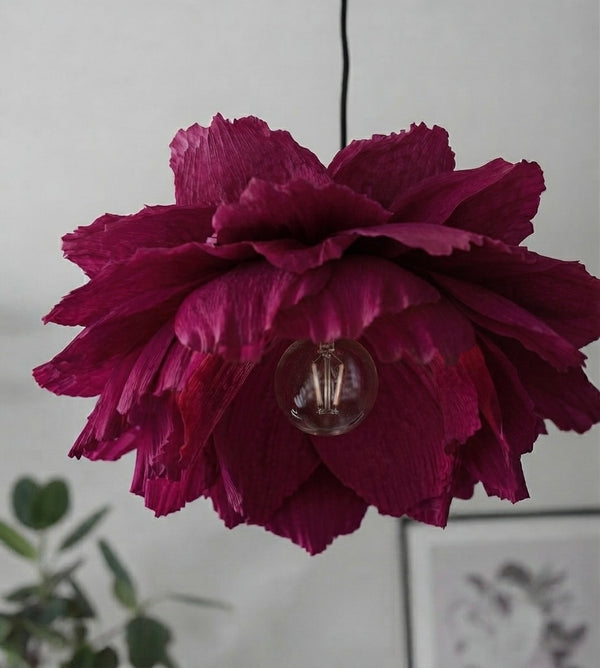 Lotus Ember – Taklampe – håndlaget papirlampe fra Noirmai